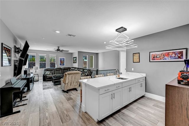 230 Shaded Canyon Drive, Henderson, NV 89012