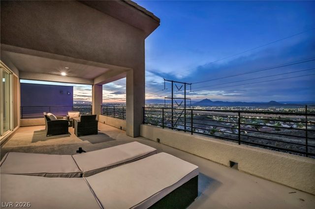230 Shaded Canyon Drive, Henderson, NV 89012