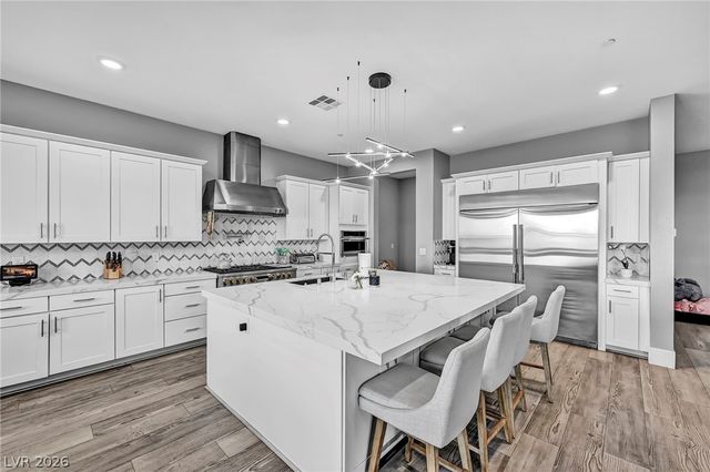230 Shaded Canyon Drive, Henderson, NV 89012