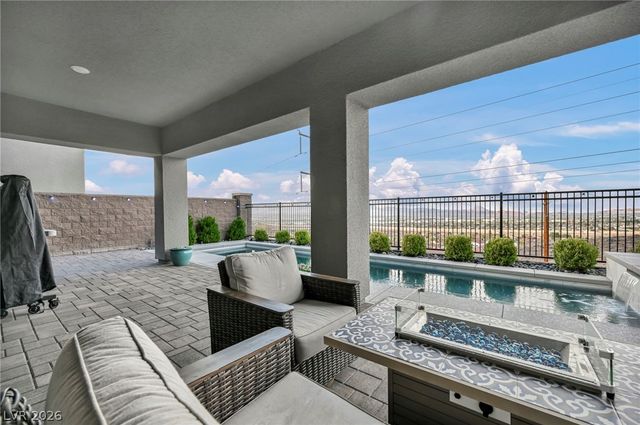 230 Shaded Canyon Drive, Henderson, NV 89012