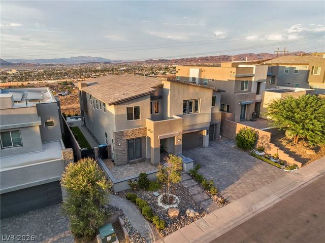 230 Shaded Canyon Drive, Henderson, NV 89012