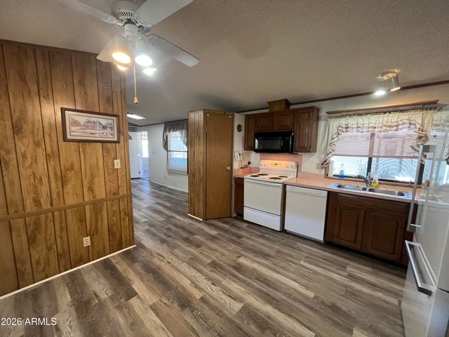 6960 W PEORIA Avenue 44, Peoria, AZ 85345