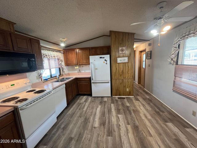 6960 W PEORIA Avenue 44, Peoria, AZ 85345