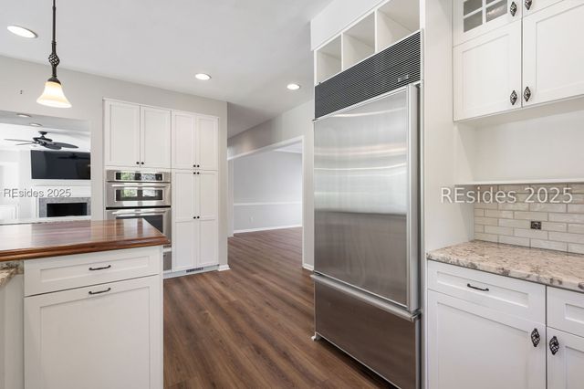 1 Long Brow Rd, Hilton Head Island, SC 29928