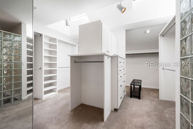 1 Long Brow Rd, Hilton Head Island, SC 29928