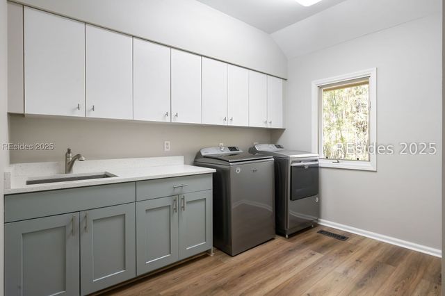 1 Long Brow Rd, Hilton Head Island, SC 29928