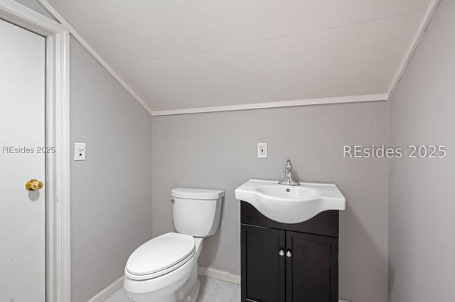 1 Long Brow Rd, Hilton Head Island, SC 29928