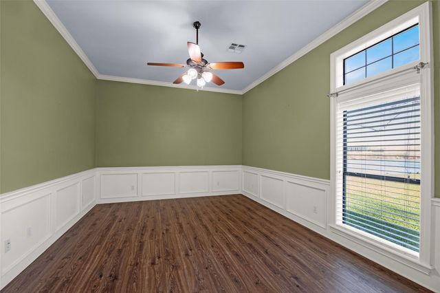 315 Bolling Green Drive, Wharton, TX 77488