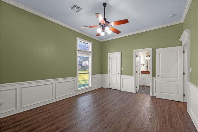 315 Bolling Green Drive, Wharton, TX 77488