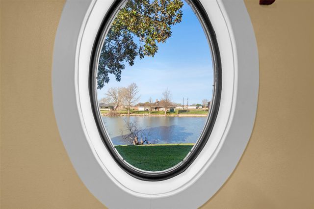 315 Bolling Green Drive, Wharton, TX 77488