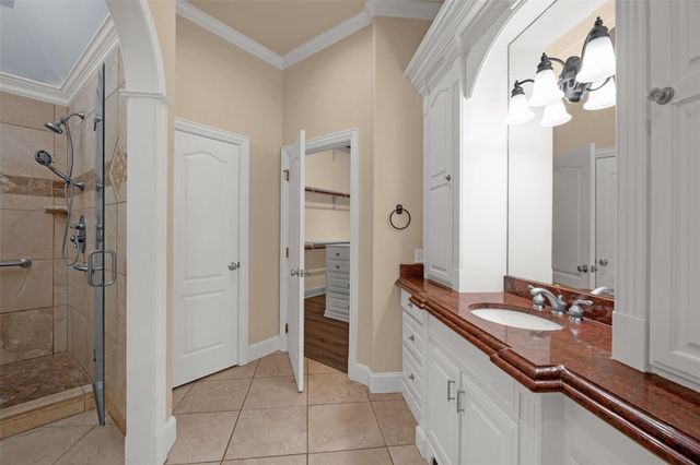 315 Bolling Green Drive, Wharton, TX 77488