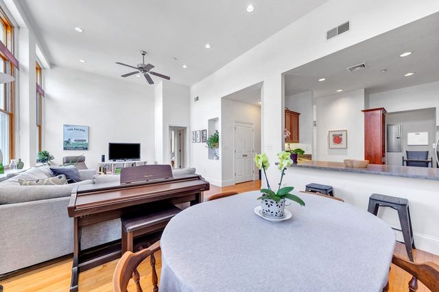 122 Sharon Street 203, Medford, MA 02155