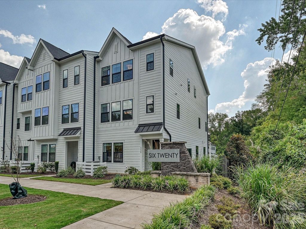 622 E Woodlawn Road, Charlotte, NC 28209