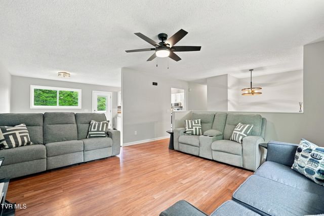 349 Valley Drive, Church Hill, TN 37642