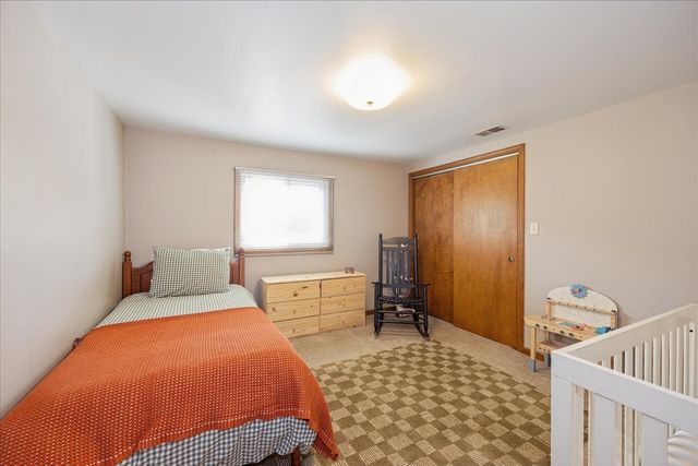 6404 33rd Street, Berwyn, IL 60402