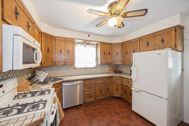 6404 33rd Street, Berwyn, IL 60402