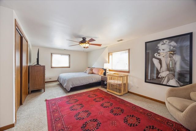 6404 33rd Street, Berwyn, IL 60402