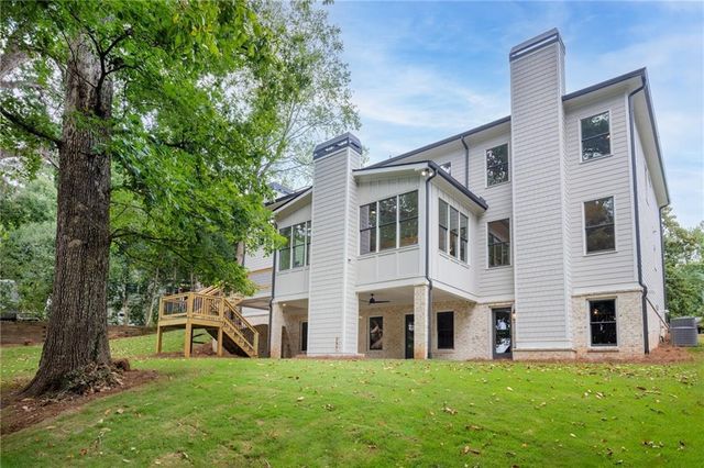 1886 Timothy Drive NE, Atlanta, GA 30329