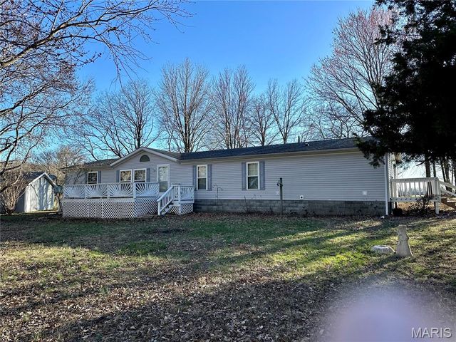 20754 Emerald Road, Carlyle, IL 62231