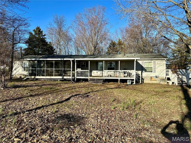 20754 Emerald Road, Carlyle, IL 62231