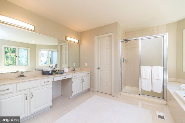 7 TOWER RD, Broomall, PA 19008