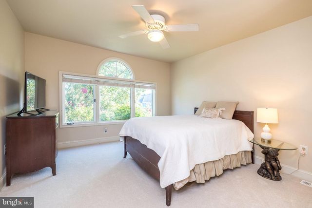 7 TOWER RD, Broomall, PA 19008