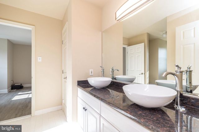 7 TOWER RD, Broomall, PA 19008