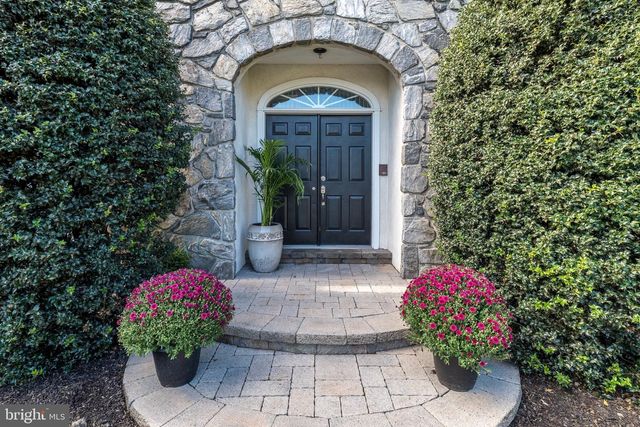 7 TOWER RD, Broomall, PA 19008