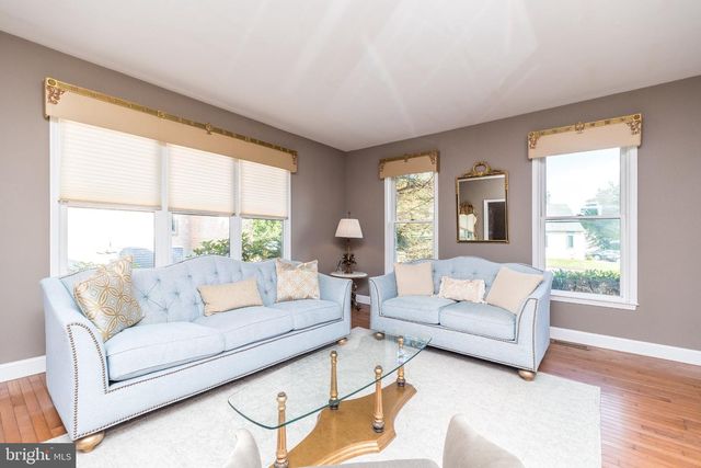 7 TOWER RD, Broomall, PA 19008