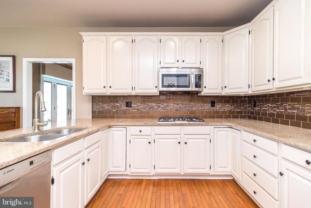 7 TOWER RD, Broomall, PA 19008