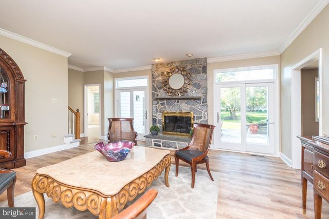 7 TOWER RD, Broomall, PA 19008