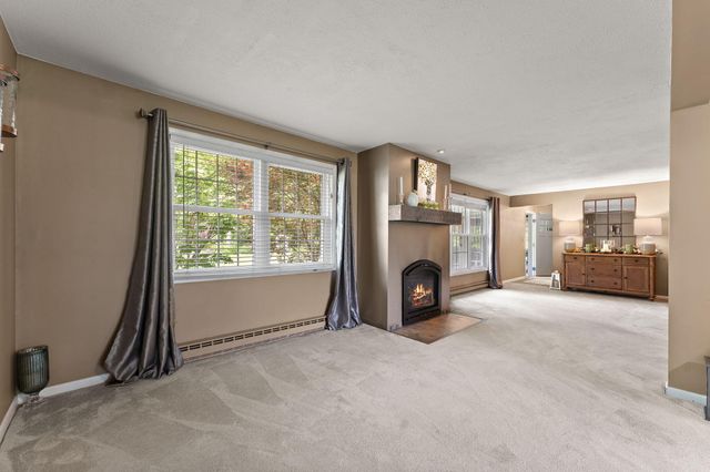 2605 Thomas Road, Valparaiso, IN 46383