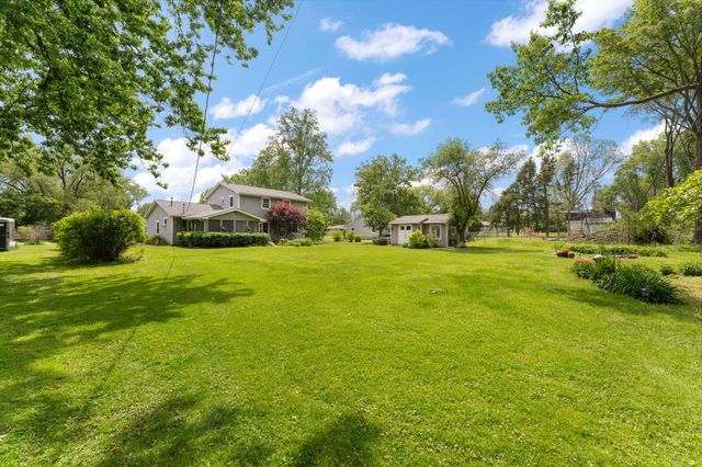 2605 Thomas Road, Valparaiso, IN 46383