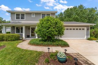 2605 Thomas Road, Valparaiso, IN 46383