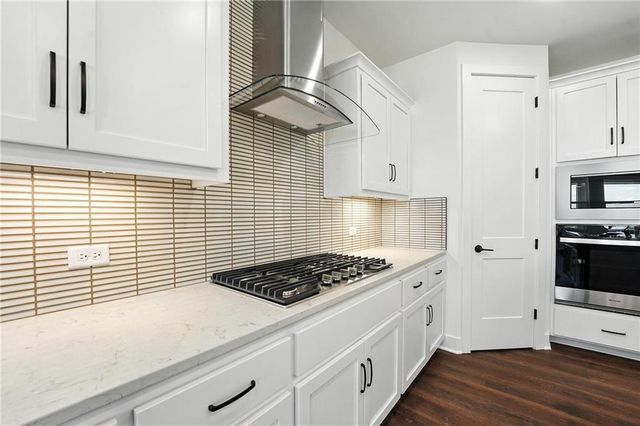 17557 Spivey Street, Gardner, KS 66030