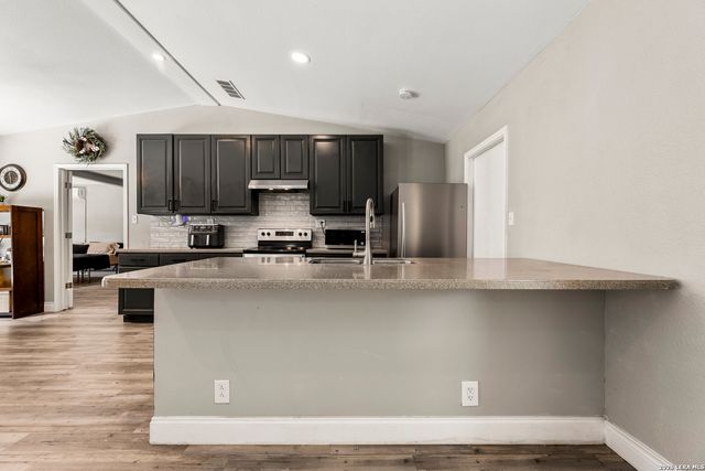 214 LA JOLLA, Live Oak, TX 78233