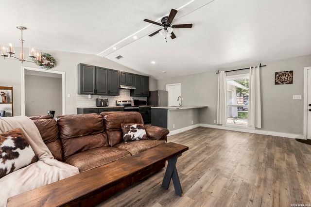 214 LA JOLLA, Live Oak, TX 78233