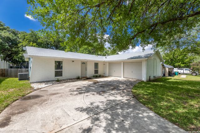 214 LA JOLLA, Live Oak, TX 78233