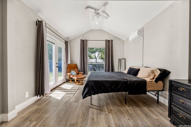214 LA JOLLA, Live Oak, TX 78233