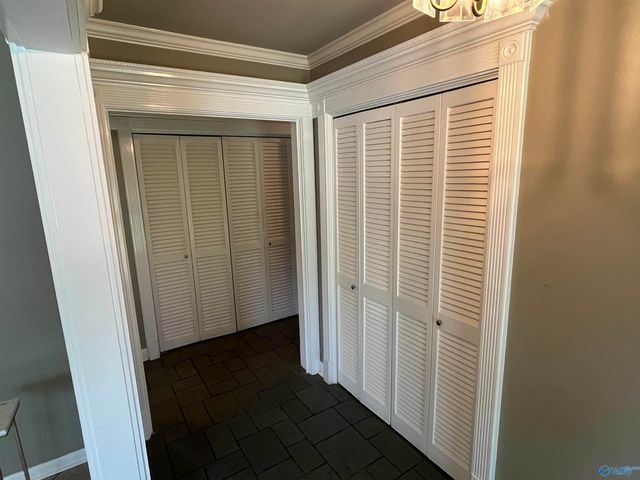 2307 Brookwood Drive SE, Decatur, AL 35601