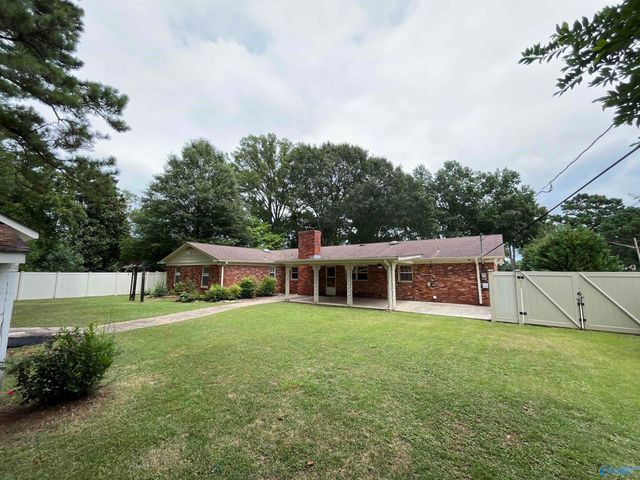 2307 Brookwood Drive SE, Decatur, AL 35601