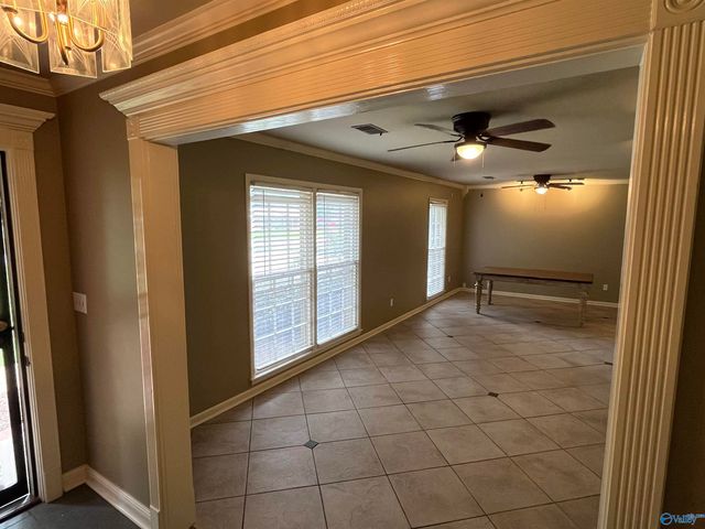 2307 Brookwood Drive SE, Decatur, AL 35601