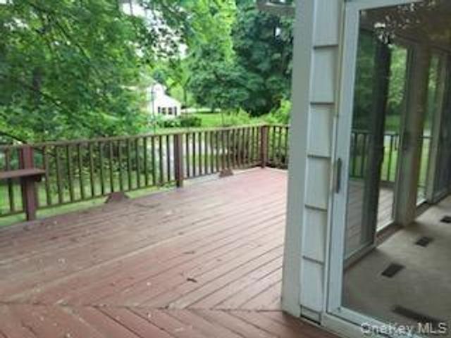 116 Meadow Road, Briarcliff Manor, NY 10510