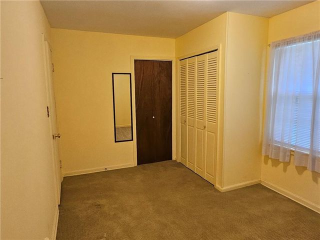 10416 E 28th Terrace S, Independence, MO 64052