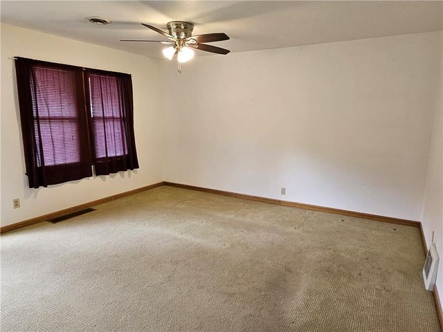 10416 E 28th Terrace S, Independence, MO 64052