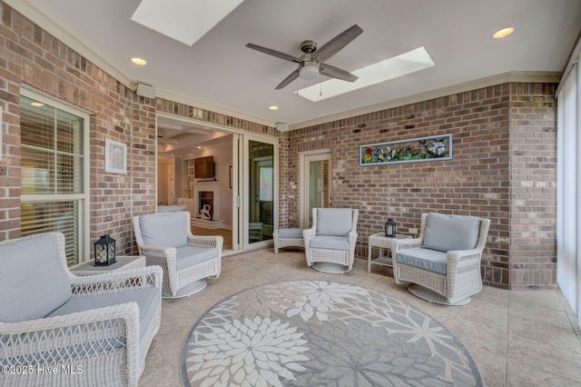 8560 Oak Abbey Trail NE, Leland, NC 28451