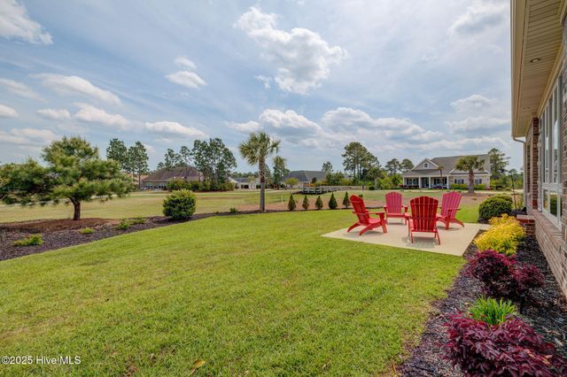 8560 Oak Abbey Trail NE, Leland, NC 28451