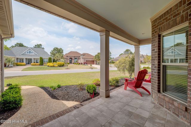 8560 Oak Abbey Trail NE, Leland, NC 28451