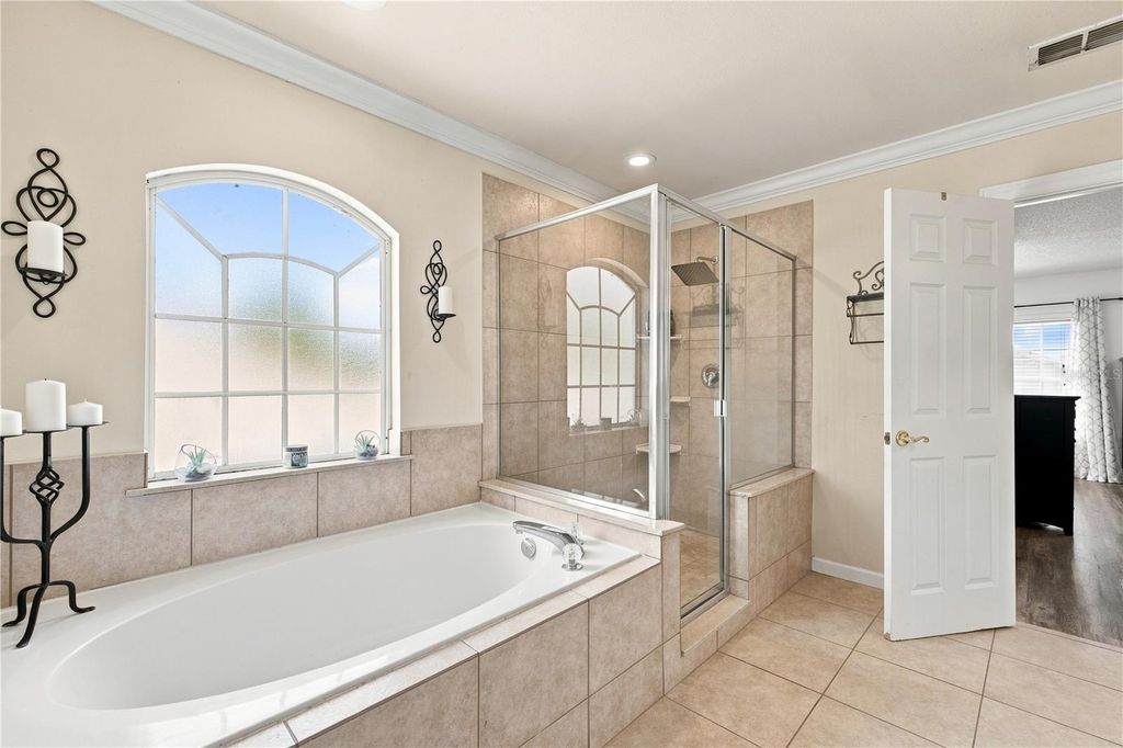 Image 31 of property listing at 14918 CRANES NEST COURT, Orlando, FL 32824