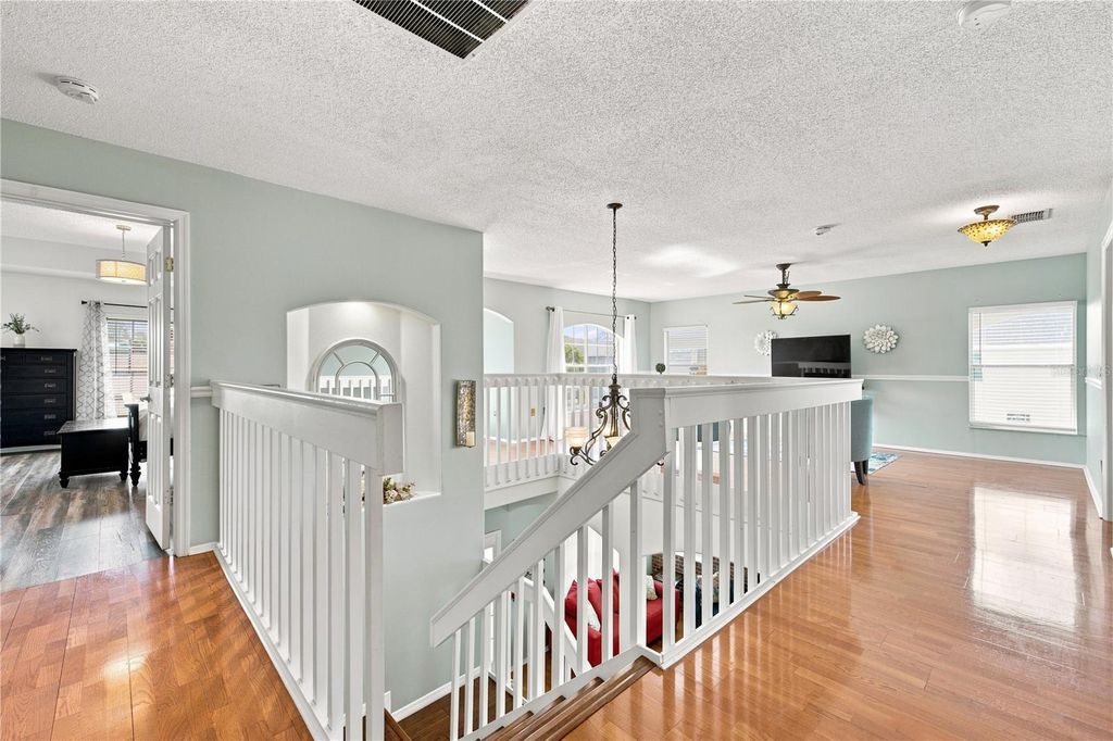 Image 37 of property listing at 14918 CRANES NEST COURT, Orlando, FL 32824